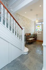 Veeve - Quartz House - Image 2