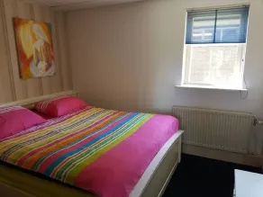 A 15 MINUTES DU CENTRE, APPARTEMENT AU REZ-DE-CHAUSSÉE, AMSTERDAM - Image 5