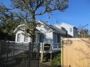 5th from the beach, dog friendly, sleeps 10, outdoor shower a/c utils included!! - Image 5