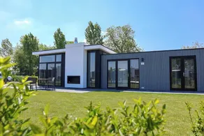 Pure luxury and space for up to 6 persons - Image 5