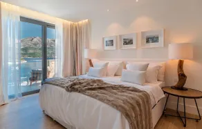Villa Marinella - Quattro Camere da Letto Villa, Ospiti Massimo 8 - Image 4
