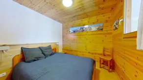 Appartamento \"Charmant dans Chalet\" con vista sulle montagne, terrazza privata e Wi-Fi - Image 3