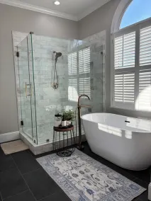 SOUTHERN LIVING! Newly renovated! Private with Mountain views-sleeps 16 - Image 4