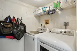 Vand, vand overalt! Spektakulær udsigt fra alle værelser på 10. sal Condo! - Image 2