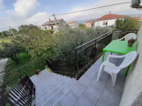 Country house for a holiday - Image 2