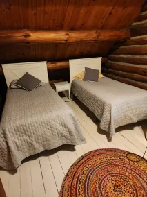 Rare relaxation in your 3-bedroom Ranch cabin - Image 5