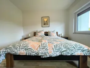 Romantic apartment with garden - Image 5
