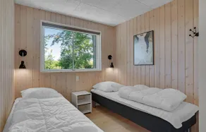 Beautiful Home In Væggerløse With Sauna - Image 4