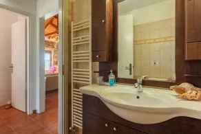 Appartement convivial et familial avec internet haut débit, jardin et barbecue | Vue montagne - Image 3