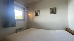 250m from ski slopes, 5th floor, view ski slopes, swimming pool, balcony, tv, ski locker, 32m² - Image 4