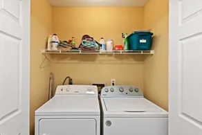 Second floor condo with pool & hot tub access WiFi private W&D and central AC - Image 2
