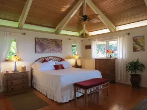 HOOKIPA BAYVIEW COTTAGE Private, Romantic Maui Cottage, in Haiku - Image 5
