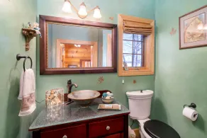 Stunning log home on Pike Lake with many amenities. Perfect for larger groups - Image 3