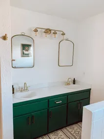 The Highland Hideout- 2 Bed/ 2 Bath/ Sleeps 5/ Firepit - Image 3