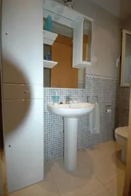BELLE MAISON AVEC  BEAU JARDIN PISC. SÉCURITAIRE POUR LES ENFANTS AVEC WIFI - Image 3