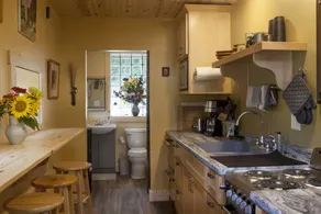 Rush River Cottage & Gardens - Image 2