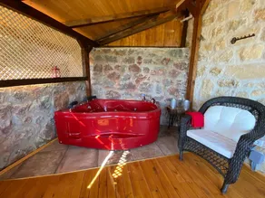 Agva Heaven Hill Jacuzzi and Fireplace Boutique Hotel - Image 2