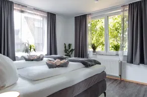 Holiday Apartment \"Ferienwohnung am Elbstrom\" with Shared Terrace & Wi-Fi - Image 4