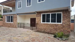 4 bed 4 bath house with beautiful mountain view! - Image 4