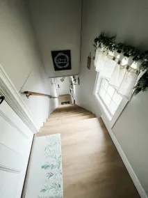 Cozy Comforts! Country living at its finest - just 10 min to downtown Middletown - Image 5