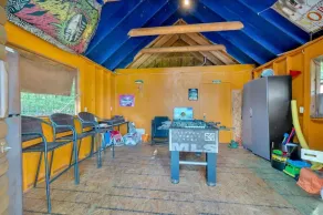 Log Cabin on Private 8 acre ISLAND! - Image 2