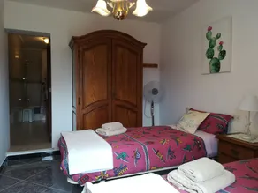Maison de campagne simple avec piscine clôturée.  À 1.7 km de Porto Cristo. - Image 4