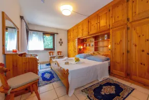 Casa Bader - Lake View Apt with Pool & Sauna - Happy Rentals - Image 2