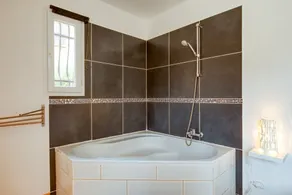 Octon, Villa Bungalow, Pool, In der Nähe des Salagou zwischen Meer und Berg - Image 3