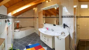 Ferienwohnung 'Exklusiv Hinterreiter' mit Bergblick, WLAN und Klimaanlage - Image 2