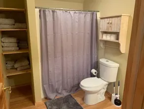 Kelly Lake HideAway-private, lake views, ATV trail Sleeps 8- 4 Beds- 1 Bathroom - Image 5