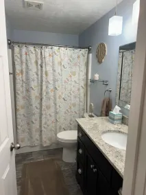 WATERFRONT Vacation! {3 bed 2 bath.  Sleeps 13} - Image 4