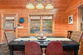 Lux 4BR Cabin near Bear Claw Vineyard , Hot Tub, Game Room, and Mins to Downtown - Image 5