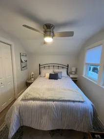 2-bedroom 1 bath remodeled cottage - Image 5