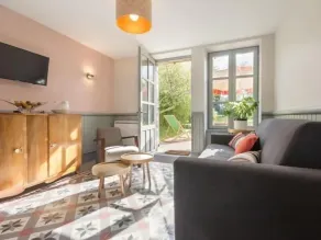 Renovated Master House, Quiet Countryside, Modern Comforts, Near Beaches and Nantes Attractions - Image 5