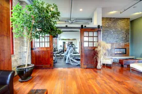 Riesige Loft U von M Dinkytown - Image 2