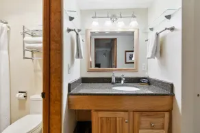 Beautiful updated one bedroom condo at Seventh Mountain Resort. - Image 5