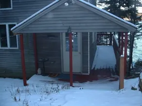 Schönes und ruhiges Cottage mit 230 'Fassade in Gun Point Cove - Image 5