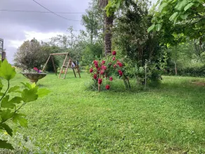 Maison de Campagne Spacieuse et Rénovée Proche de Lascaux, 6 Personnes - Image 4