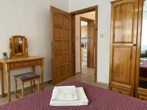Chantall-Apartment Comfort - Image 5