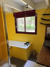 Maison en bois sur parc de 2000 m2 avec piscine chauffée au sel + wifi - Image 2