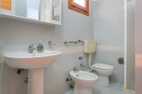 Casa Vacanze San Carlo vicino alla Spiaggia con Balcone - Image 2