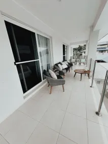Cosy 2 Bedroom Villa with super comfortable KING BEDS & luxury linen. Near Beach - Image 3
