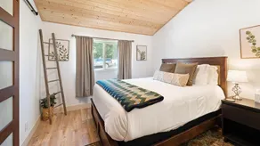 3 Bedroom House in the Heart of Downtown Whitefish! - Image 5