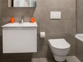 Dejlig lejlighed for 4 personer med WIFI, TV, balkon og kæledyr tilladt - Image 3