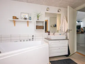 5 Star Holiday Home in Juelsminde - Image 5