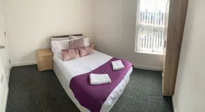 Modern 4 bed, 3 bath house located in Coventry City Centre - Image 5