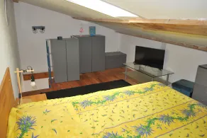 air-conditioned studio with private pool access - Image 2