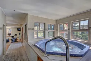 Studio Condo in the Heart of Breckenridge - Image 2