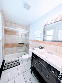 Falls Holiday Apartment - Image 3