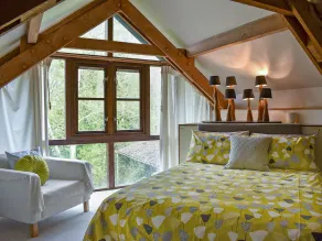 4 bedroom accommodation in Near Wareham - Image 4